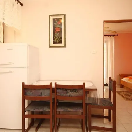 8047a Apartment *